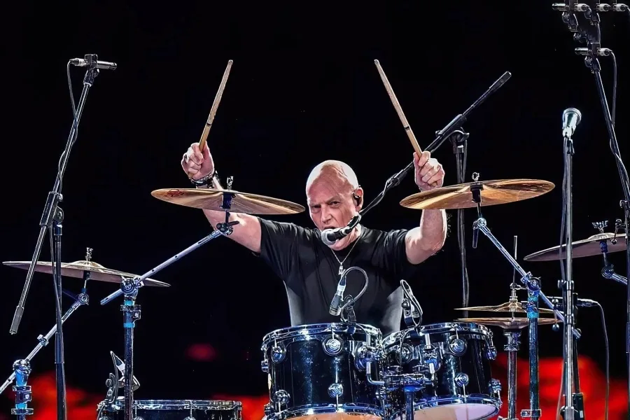 CHRIS_SLADE_THE_END.webp